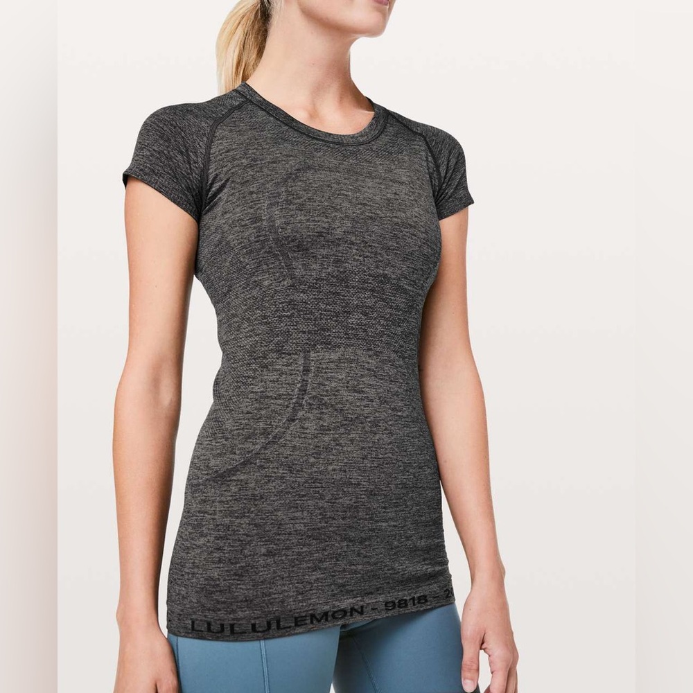 Lululemon RARE Swiftly Tech Short Sleeve Crew *20Y Collection Black / Anchor